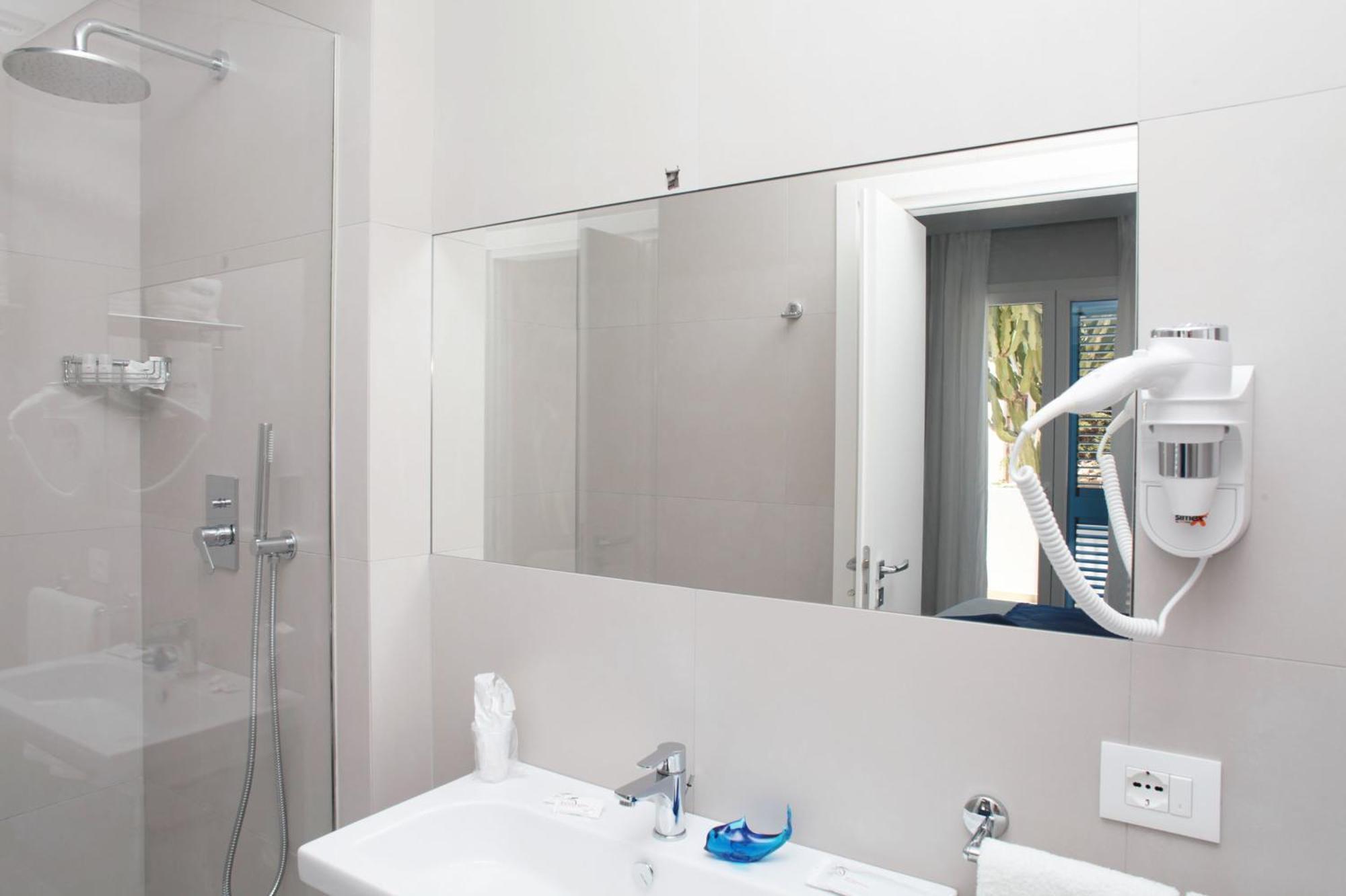 Rivazzurra Design Rooms San Vito Lo Capo Rom bilde